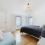Le Saint Gilles By Interhome Διαμέρισμα *