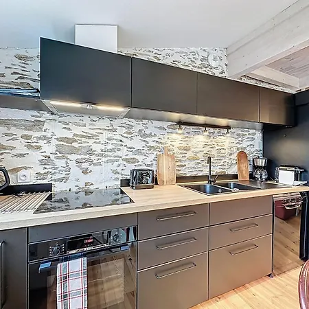 Le Saint Gilles By Interhome * بورنيك
